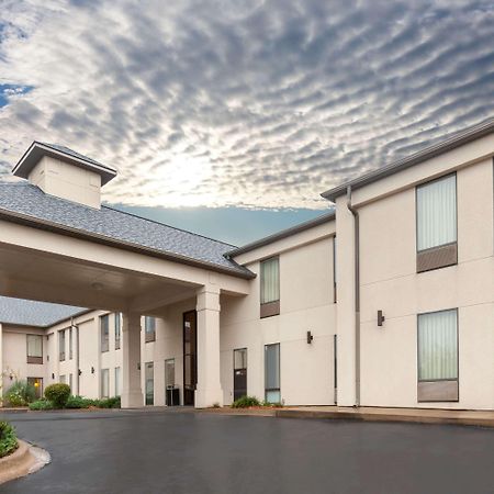 Super 8 By Wyndham Conway Hotel Exterior foto